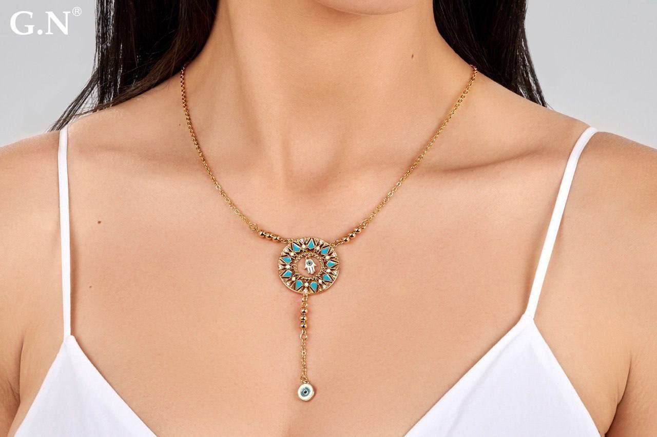 سلاسل كف مطلي ذهب. مطعمه باحجار  طبيعيه.اوبال ومينا.مع فصوص زيركون .اشكال مختلفه